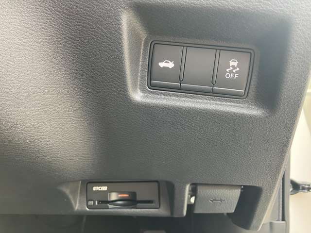 NISSAN SKYLINE 2020 Image 31