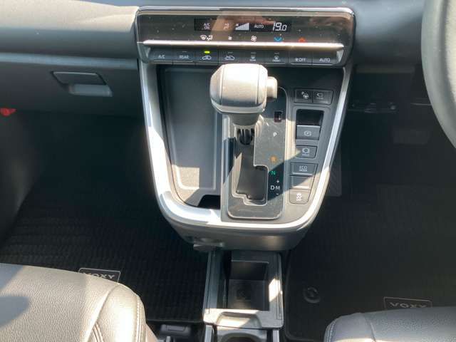 TOYOTA VOXY 2023 Image 31