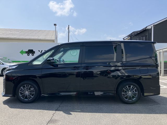 TOYOTA VOXY 2023 Image 31