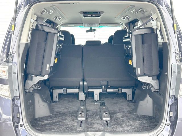 TOYOTA VELLFIRE 2013 Image 31