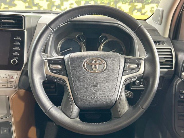 TOYOTA LANDCRUISER PRADO 2022 Image 31