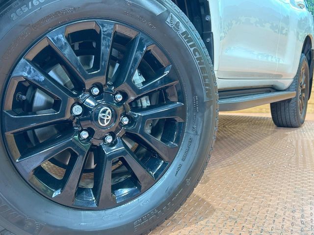 TOYOTA LANDCRUISER PRADO 2022 Image 31