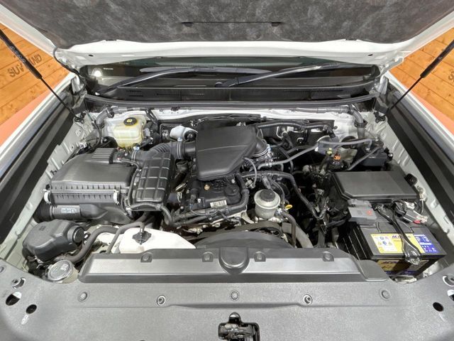 TOYOTA LANDCRUISER PRADO 2022 Image 31