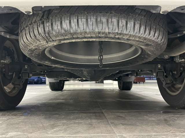 TOYOTA LANDCRUISER PRADO 2019 Image 31