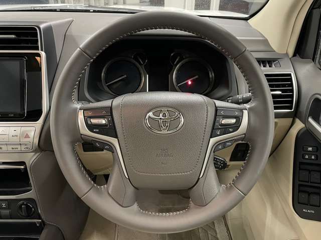 TOYOTA LANDCRUISER PRADO 2019 Image 31