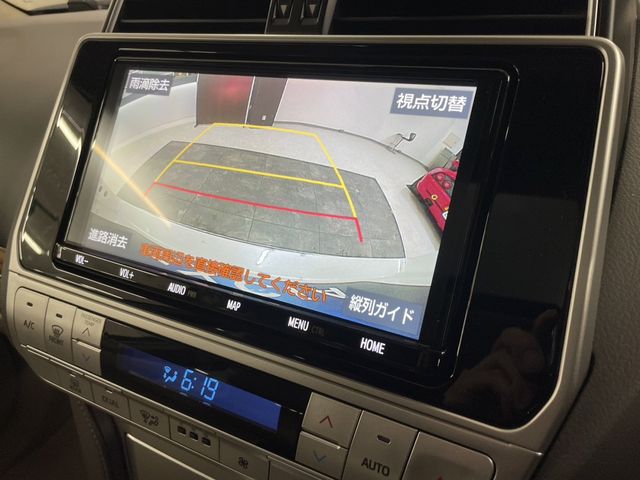 TOYOTA LANDCRUISER PRADO 2019 Image 31