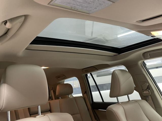 TOYOTA LANDCRUISER PRADO 2019 Image 31