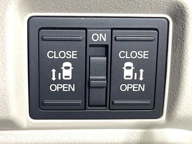 HONDA N BOX 2024 Image 31