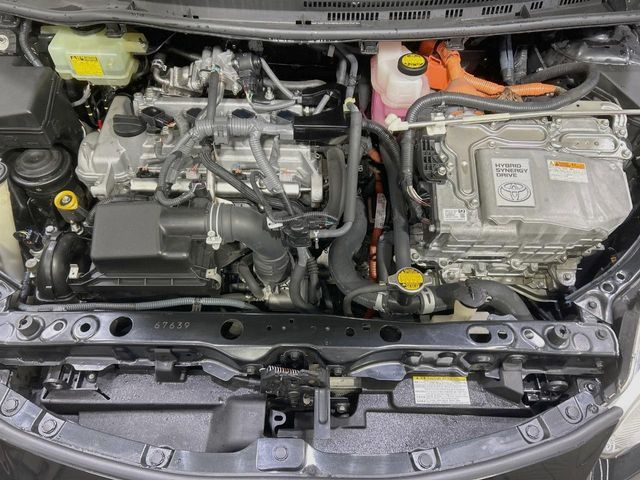 TOYOTA AQUA 2015 Image 31