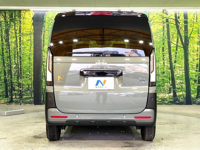 HONDA N BOX 2024 Image 31