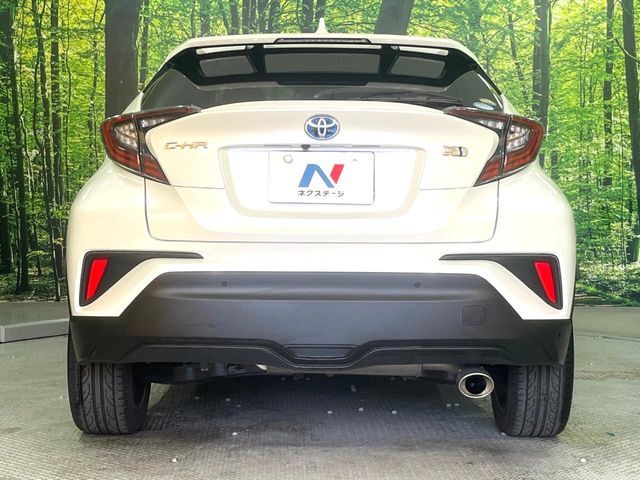 TOYOTA C-HR 2018 Image 31