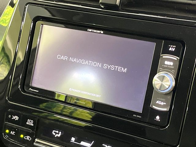 TOYOTA PRIUS 2018 Image 31