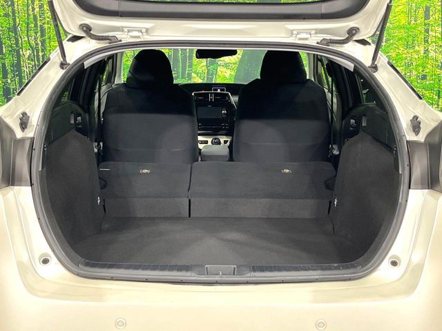 TOYOTA PRIUS 2018 Image 31