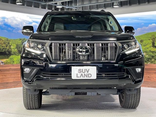TOYOTA LANDCRUISER PRADO 2023 Image 31