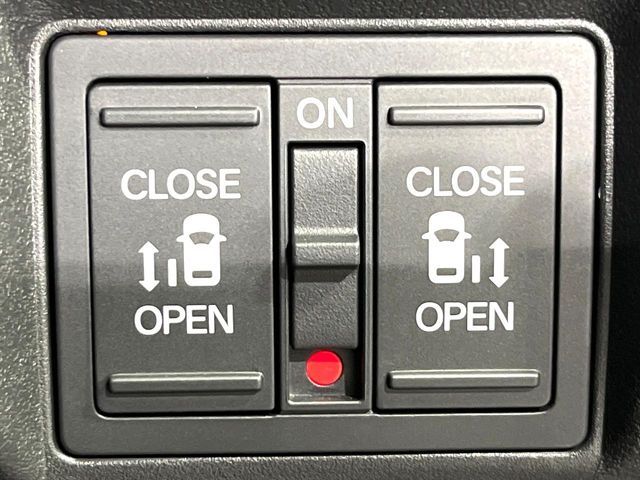 HONDA N BOX CUSTOM 2025 Image 31