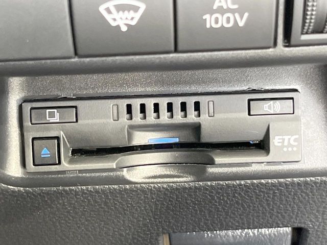 TOYOTA AQUA 2023 Image 31