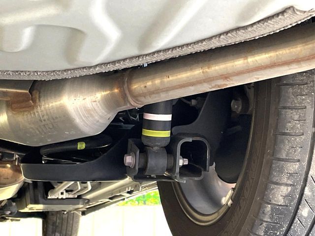 TOYOTA VOXY HYBRID 2022 Image 31