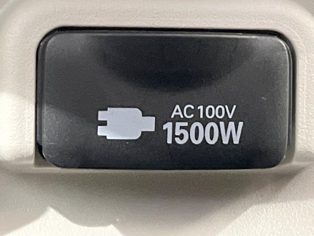 TOYOTA SIENTA HYBRID 2024 Image 31