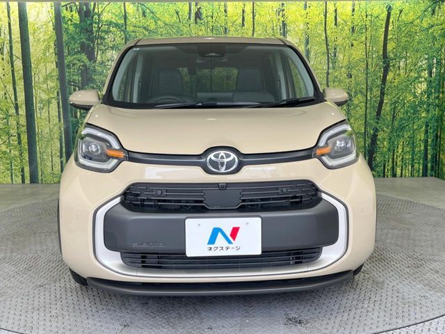 TOYOTA SIENTA HYBRID 2024 Image 31