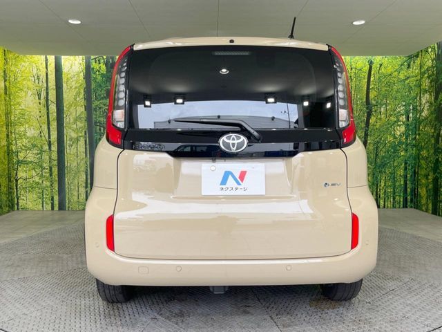 TOYOTA SIENTA HYBRID 2024 Image 31