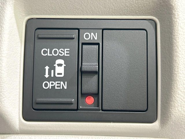 HONDA N BOX 2025 Image 31