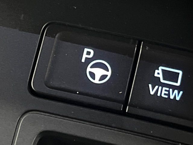 TOYOTA VOXY HYBRID 2023 Image 31