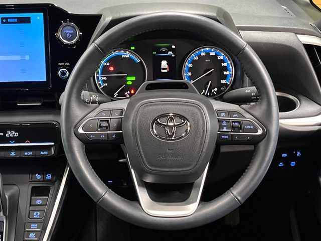 TOYOTA VOXY HYBRID 2023 Image 31