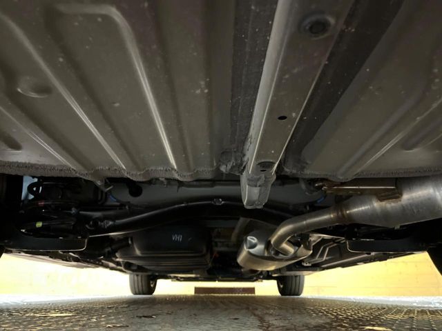 TOYOTA VOXY HYBRID 2023 Image 31