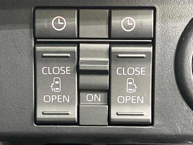 TOYOTA ROOMY 4WD 2025 Image 31