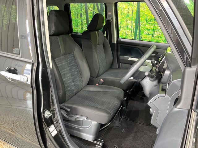 TOYOTA ROOMY 4WD 2025 Image 31