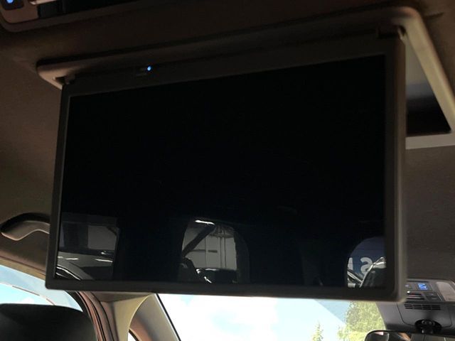 TOYOTA VOXY HYBRID 2023 Image 31