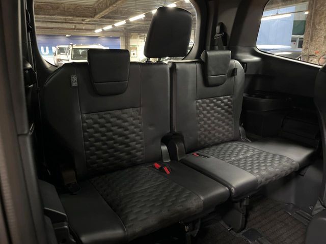 TOYOTA VOXY HYBRID 2023 Image 31