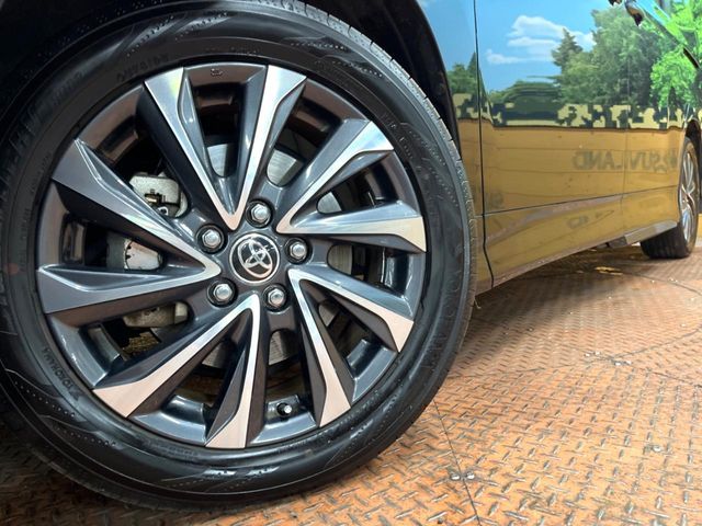 TOYOTA VOXY HYBRID 2023 Image 31