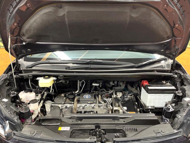 TOYOTA VOXY HYBRID 2023 Image 31