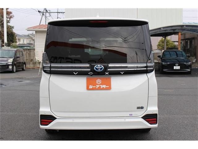 TOYOTA VOXY HYBRID 2022 Image 31