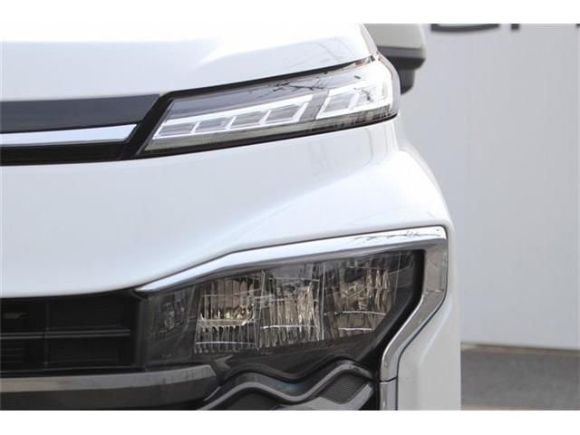 TOYOTA VOXY HYBRID 2022 Image 31