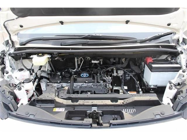 TOYOTA VOXY HYBRID 2022 Image 31