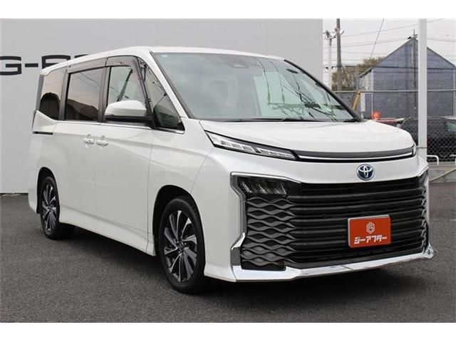 TOYOTA VOXY HYBRID 2022 Image 31