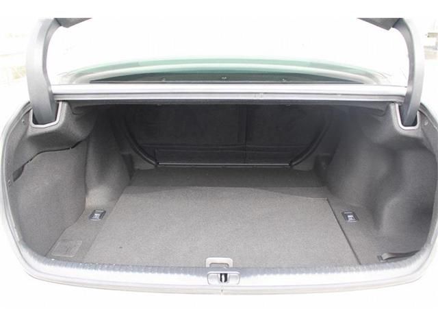 TOYOTA LEXUS RC300H 2015 Image 31