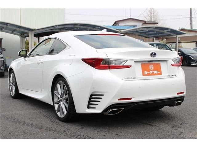 TOYOTA LEXUS RC300H 2015 Image 31