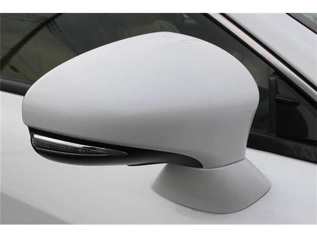 TOYOTA LEXUS RC300H 2015 Image 31