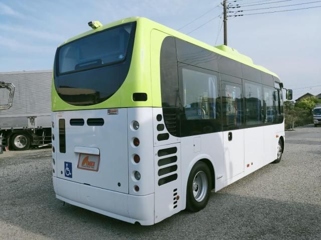 HINO PONCHO 2013 Image 31