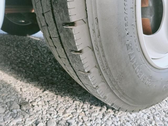 HINO PONCHO 2013 Image 31