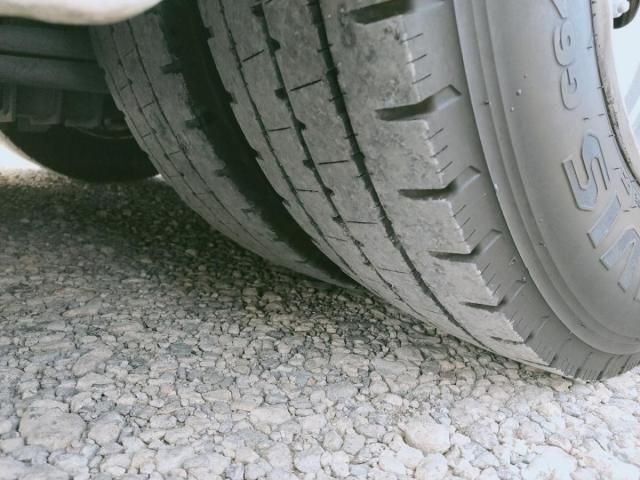 HINO PONCHO 2013 Image 31