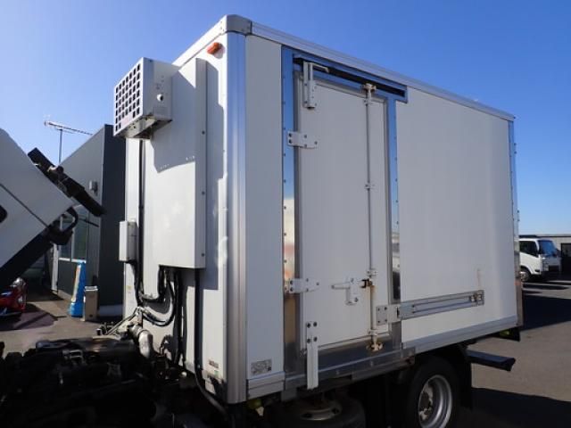 ISUZU ELF 2017 Image 31