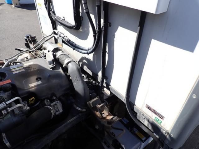 ISUZU ELF 2017 Image 31