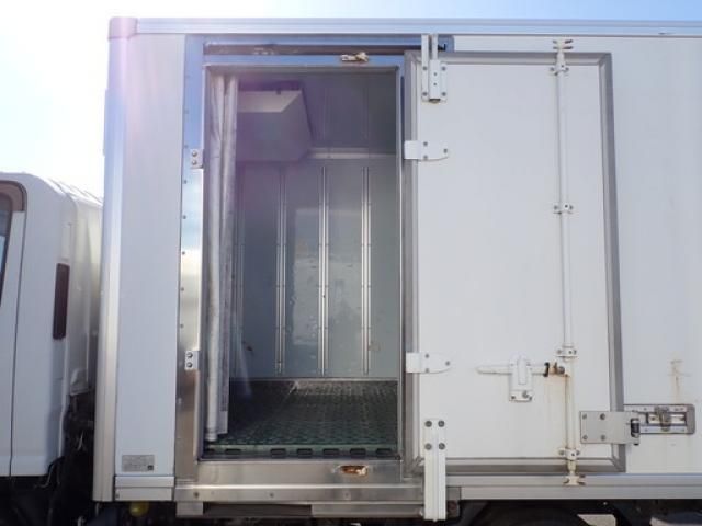 ISUZU ELF 2017 Image 31