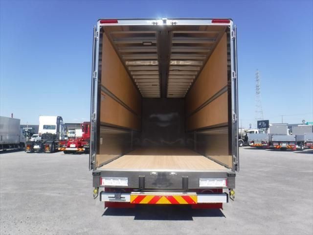 NISSAN DIESEL QUON 2025 Image 31