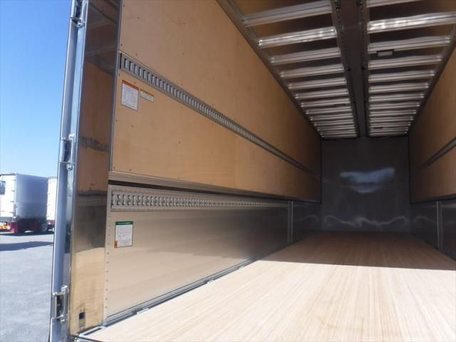 NISSAN DIESEL QUON 2025 Image 31