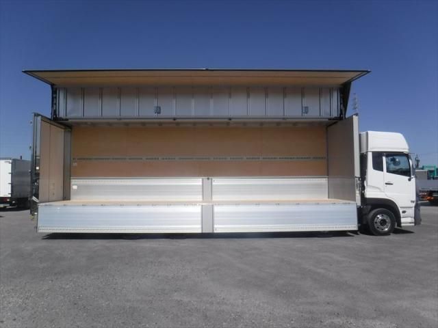 NISSAN DIESEL QUON 2025 Image 31